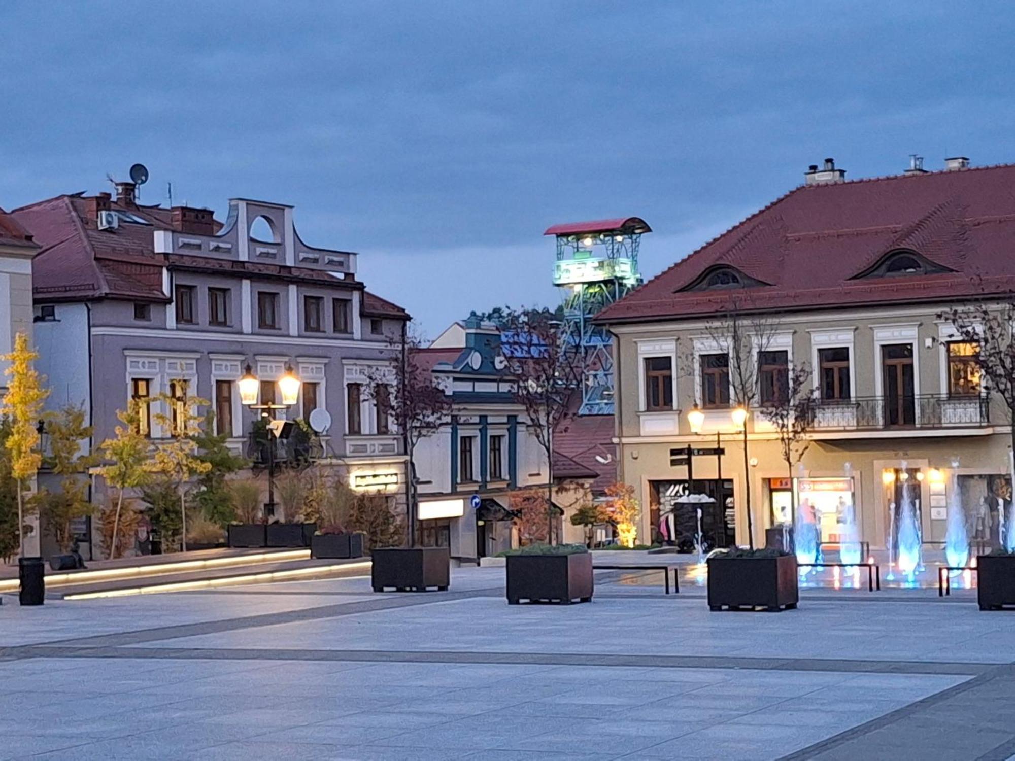 Apartament Studio Z Widokiem Na Rynek Bochnia Exterior photo